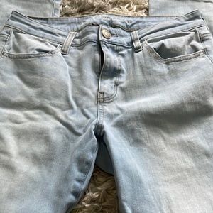 American eagle jeans size 10 short